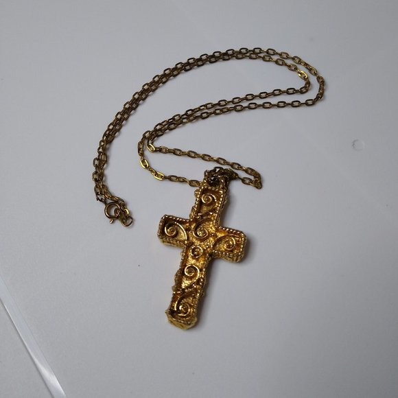 Vintage Metal Decorative Cross Necklace 23 Inches - Picture 1 of 14
